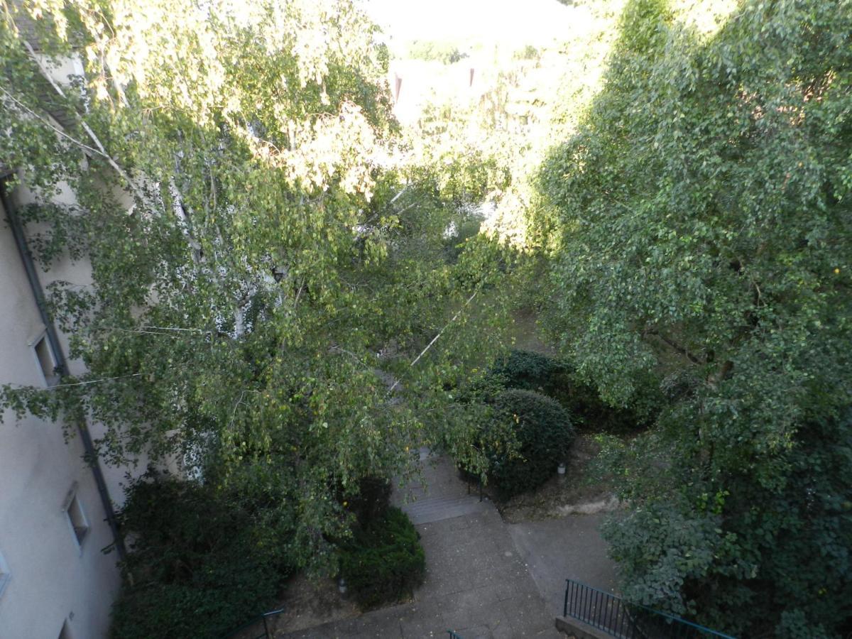 Le Seuil Apartment Шартър Екстериор снимка